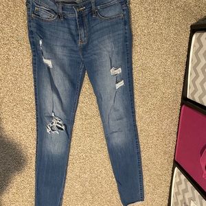Hollister Low-rise Super Skinny Jeans